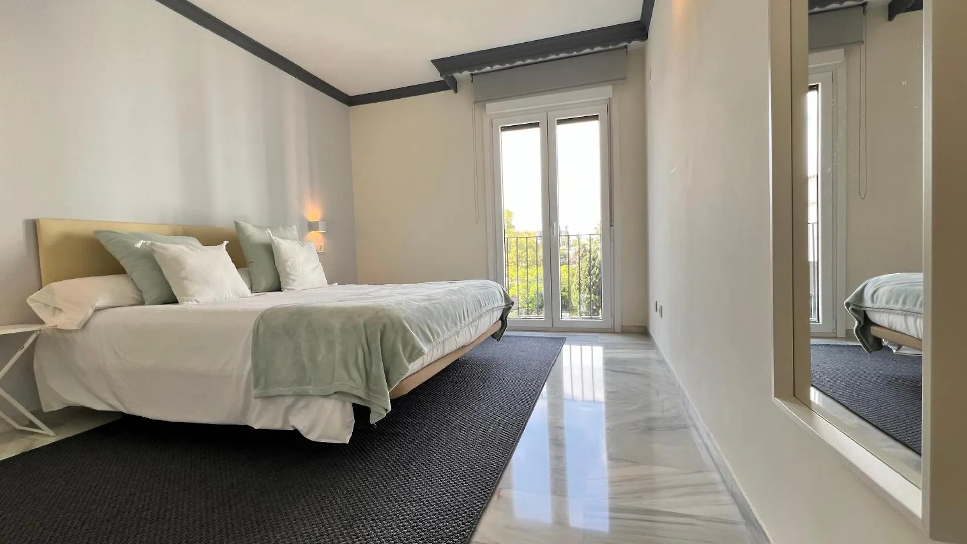 Jardines Del Puerto Apartment For Up To 6, Totally Refurbished 2025, Gardens, Pools, Garage, Wifi Marbella Spain