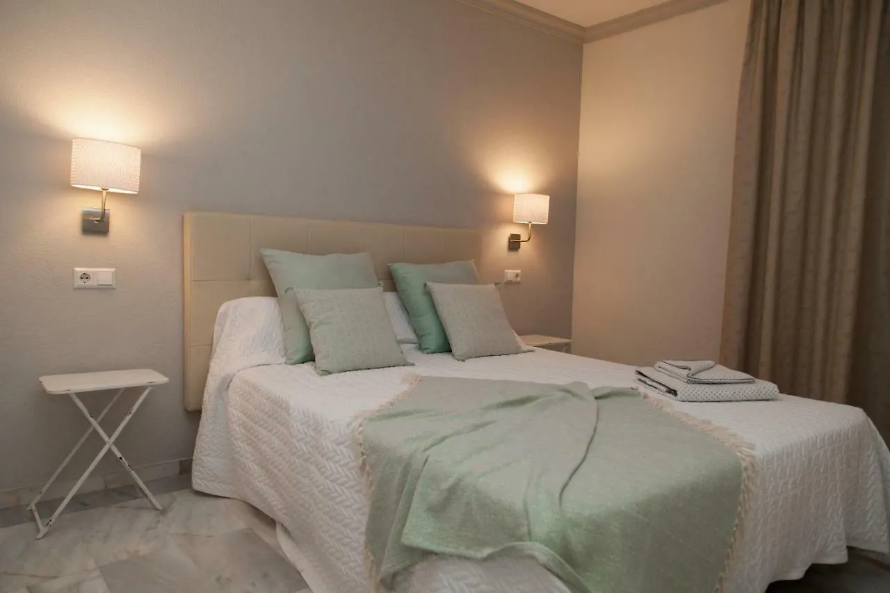 Jardines Del Puerto Apartment For Up To 6, Totally Refurbished 2025, Gardens, Pools, Garage, Wifi Marbella